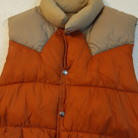 Vintage 90s Black Sheep Reversible Puffer Vest - Picture 2 of 8